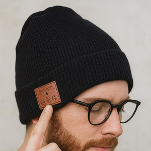 RED5 Wireless Beanie Hat