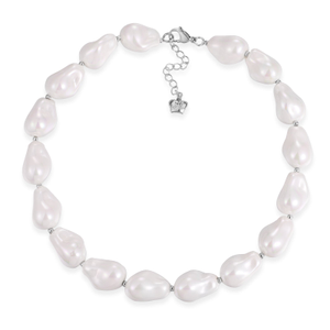 Chunky Faux Pearl Necklace