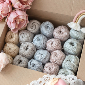 Elements Simply Silky Selection Box