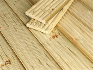 Discount Redwood Decking Boards (94mm x 18mm Finished)