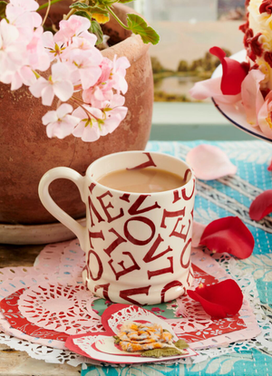 L.O.V.E Polka Red 1/2 Pint Mug