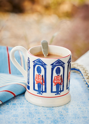 Seconds King's Guard 1/2 Pint Mug