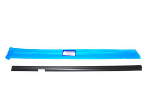 ALR5981 - Defender Rear Side Door - Left Hand Outer Waist Seal Left Hand