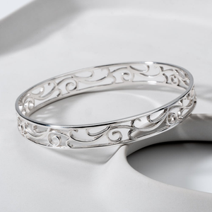 Signature Silver Filigree Swirl Solid Bangle