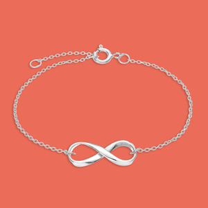 Portrait Muse Delicate Silver Infinity Bracelet