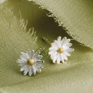 Tempest Silver April Birth Flower Daisy Stud Earrings