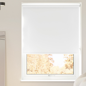 Florenza (Blackout), Fresh White - Roller Blind