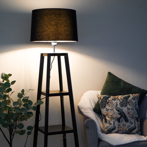 Wood Shelf Black Floor Lamp
