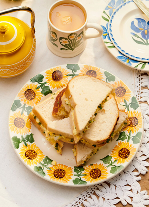 Sunflower Large Dinner Plate, 10.5 Inch