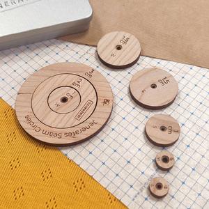 Set de marqueurs en bois pour marges de couture