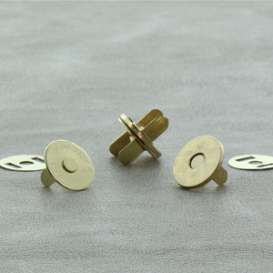 Sachet de 2 fermoirs magnétiques 18 mm - Or