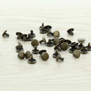 Sachet de 100 rivets économiques 9 mm - Bronze
