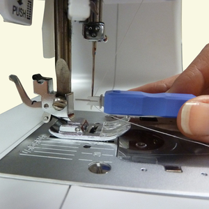 Enfile aiguille machine avec aimant