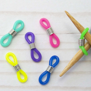 Set de 6 liens multicolores stoppeurs de mailles pour aiguilles à tricoter