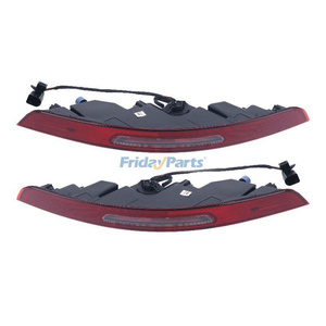 Bumper Brake Light 95B945725J 95B945726J for Porsche Macan 2014-2018