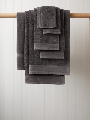Oasis Towel Set in Charcoal