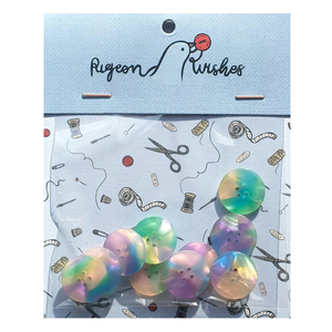 Paquet de 10 boutons en biorésine 20 mm 4 trous - Neverland