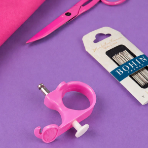 Tire aiguilles 3 en 1 Bohin - Fuchsia