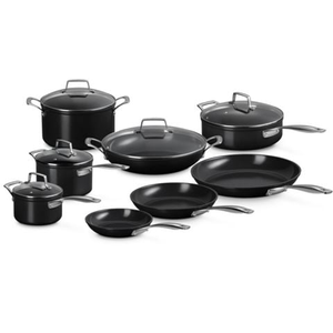 Le Creuset - Non-Stick Ceramic Cookware Set 8pce