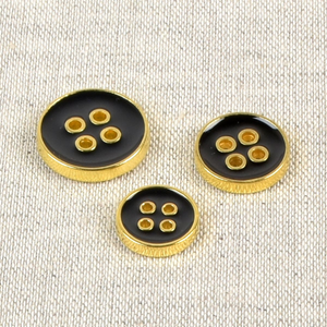 Bouton laqué 4 trous - Noir