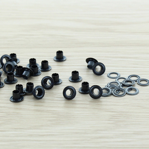 Sachet de 100 oeillets avec rondelles 4 mm - Noir