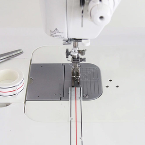 Ruban de guidage à la machine Diagonal Seam Tape - Blanc