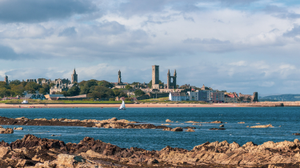 Historical Adventure to St Andrews & Dundee - 1 day tour