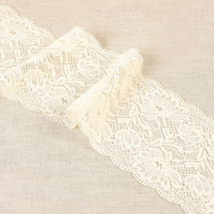 Dentelle élastique fleurs délicates - Écru