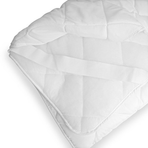 Quilted Mattress Protector with Elasticated Straps