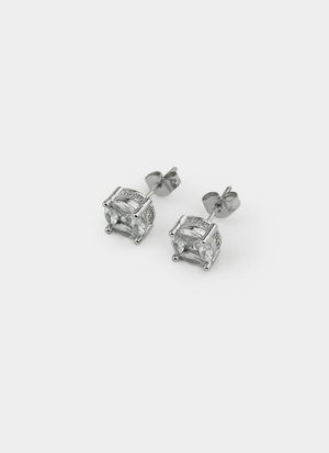 Vendetta Icy Flashpoint Stud - Stainless Steel