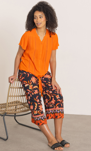 Floral Printed Wide Leg Cropped Trousers - Black/Orange