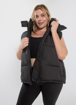 Stryde Sleeveless Puffed Vest - Curve