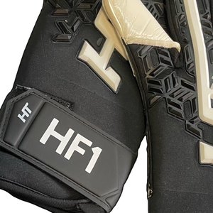 PERSONALISE YOUR GLOVES 🆔