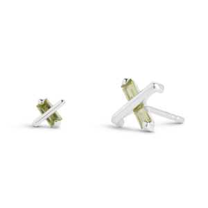 Butterfly Kiss Earrings -August - Peridot - Silver