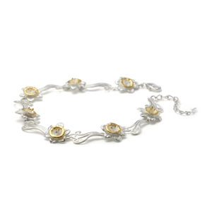 Daffodil Bloom Bracelet (one size)