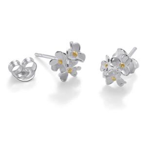 Dainty Silver Flowers Stud Earrings (one size)