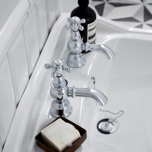 Heritage Hartlebury Basin Pillar Taps (Pair)