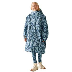 Regatta Kids Spirit Of Adventure Waterproof Changing Robe - 9 - 13 Yrs / Storm Blue/Leopard Print