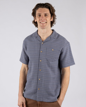Resort Shirt Mens Short Sleeve Shirt in Blue