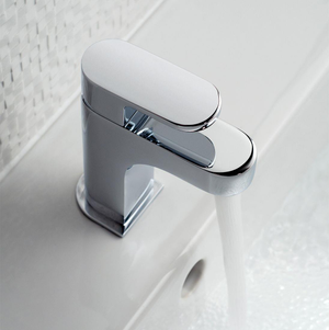 Vado Life Mini Mono Basin Mixer Tap with Universal Waste in Chrome