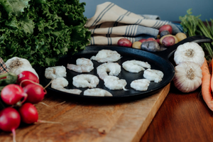 Wild-Caught Premium Peeled Raw Shrimp - 2 lbs. (21-25 count)