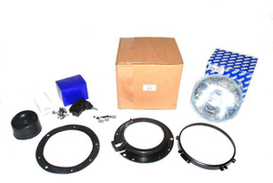 AMR3247 - Full Headlamp Assembly for Left Hand Drive Defender - Including Manual Levelling Unit and Bowl Etc - Also Fits LHD Range Rover Classic