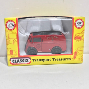 Classix 1/76 Scale EM76612 Morris J Van Royal Mail Boxed