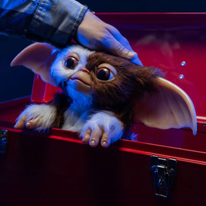 Gremlins 2 Mogwai Gizmo 1:1 Scale Prop