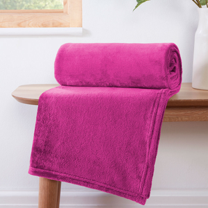 Luxor Pink Fleece Throw (120cm x 150cm)