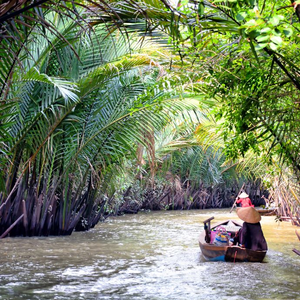 Discover Vietnam with Phnom Penh & Angkor Wat add on