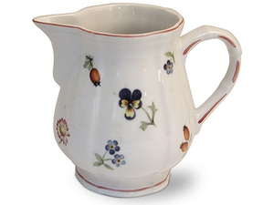 V&B - Petite Fleur Creamer 250ml