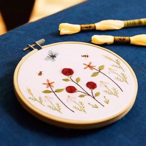 Kit broderie - Jardin des papillons
