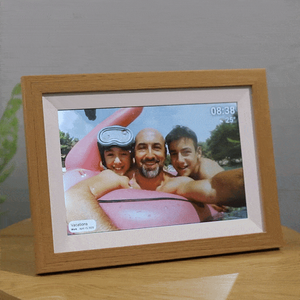 Smart Digital Frame Touch Screen White Oak 10Inch