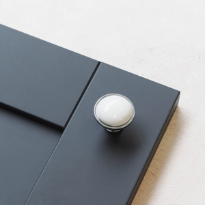 Polished Chrome & Gloss White Centred Traditional Round Cabinet Knob